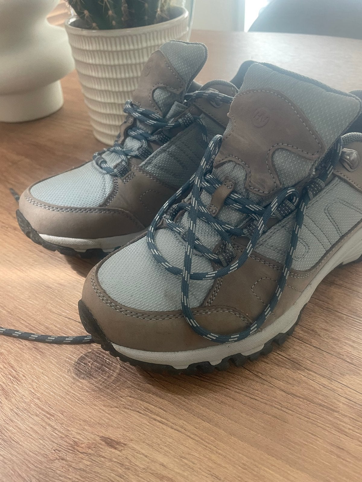 Human Nature wandelschoenen - Maat 38, Ophalen of Verzenden, Zo goed als nieuw, Schoenen