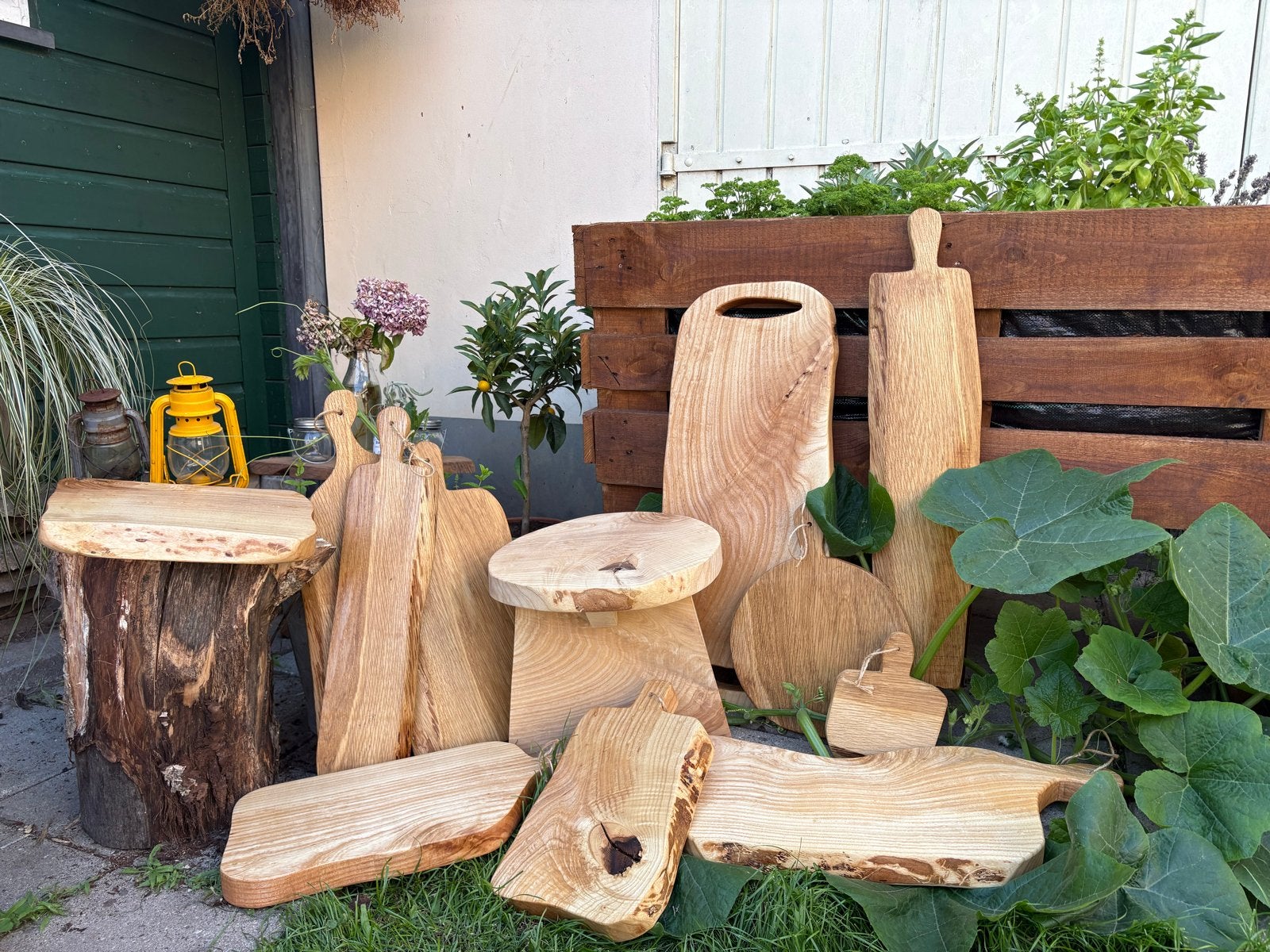 Handgemaakte borrelplanken van massief eiken- en essenhout, Ophalen, Hout, Snij-/serveerplank, Nieuw