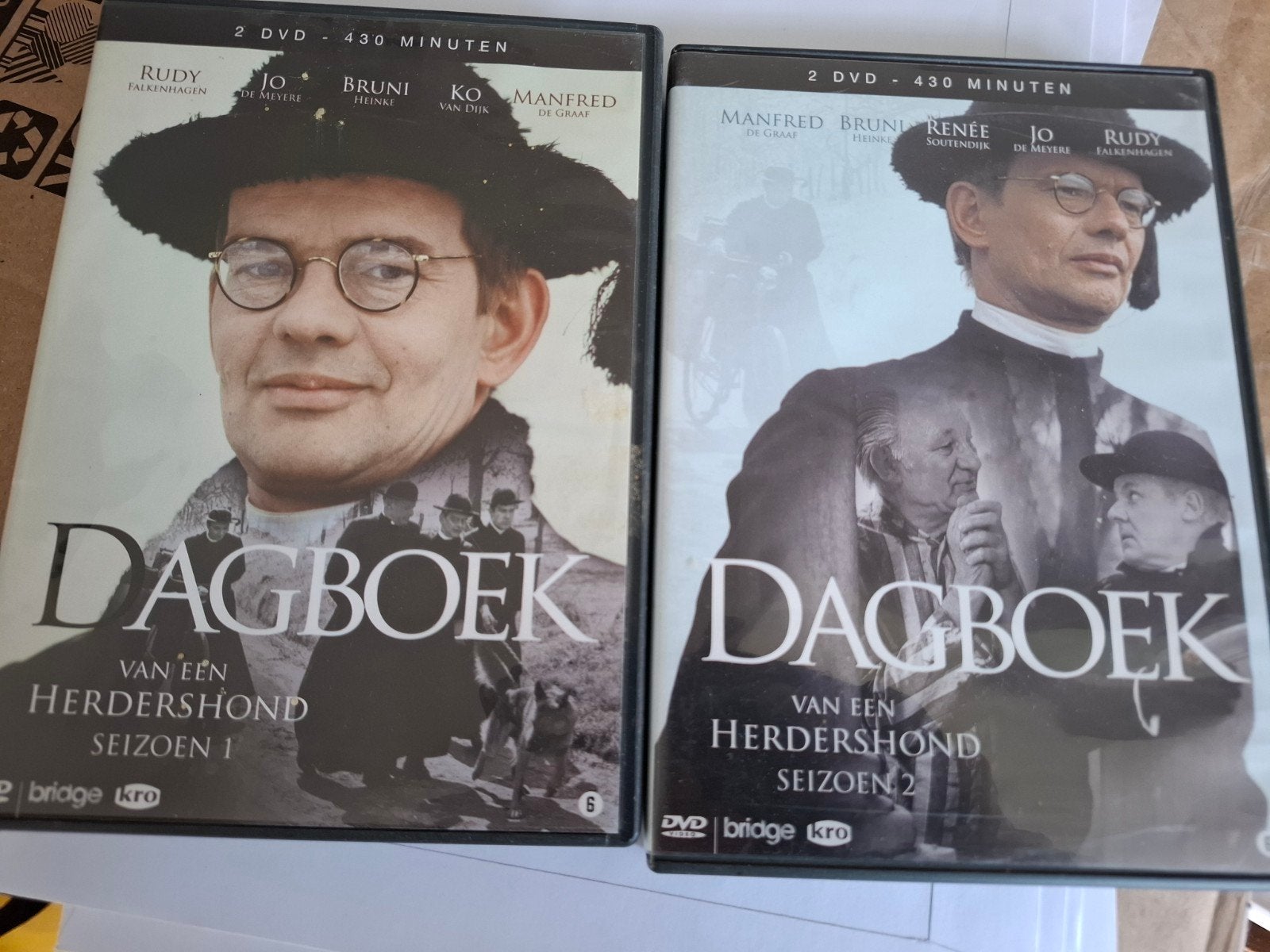 Dagboek van een herdershond 1 en 2, Alle leeftijden, Ophalen of Verzenden, Zo goed als nieuw