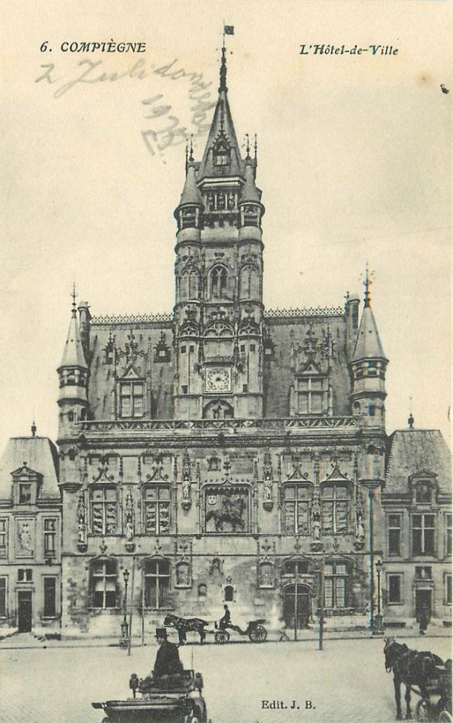 701-473-001 Compiegne Hotel de Ville, Ophalen of Verzenden, Voor 1920, Frankrijk