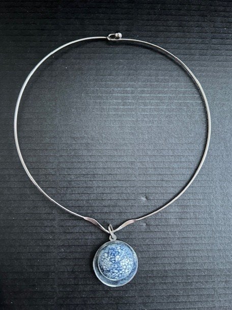 Ebba Jensen Modernistische Hanger Ketting Spang - Vintage, Zo goed als nieuw, Overige materialen, Met hanger, Verzenden
