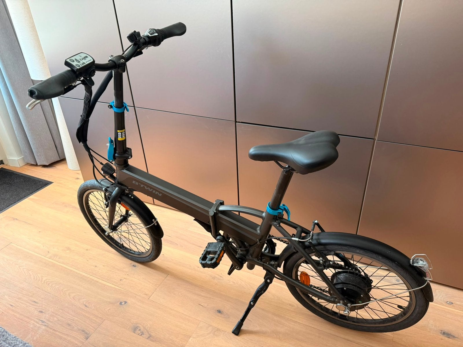 Btwin electrische vouwfiets met slot Tilt E500, Ophalen, Gebruikt, 18 tot 20 inch