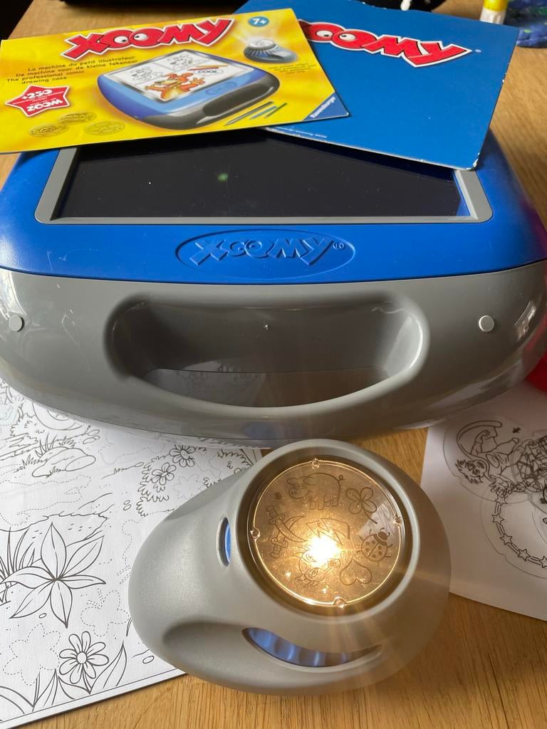 Xoomy tekentafel met extra diaset - Zo goed als nieuw, Ophalen of Verzenden, Zo goed als nieuw, Knutselen, Met licht