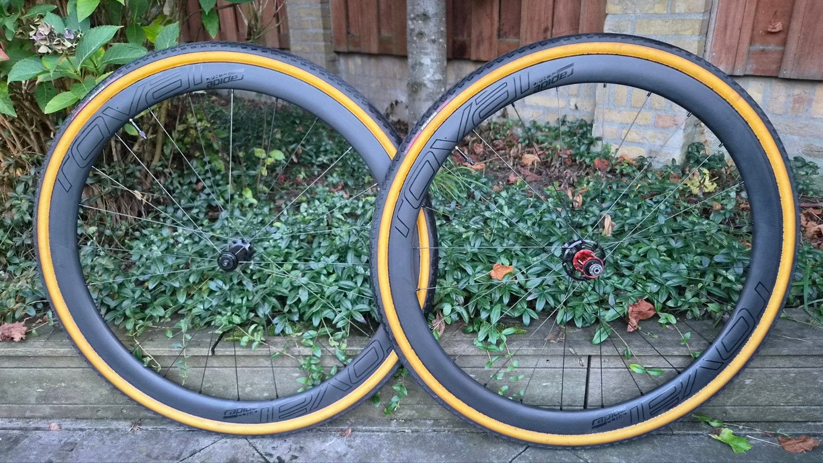 Roval Rapide CLX 40 wielen met S-Works Tracer 33mm banden, Fietsen en Brommers, Fietsonderdelen, Ophalen of Verzenden, Zo goed als nieuw