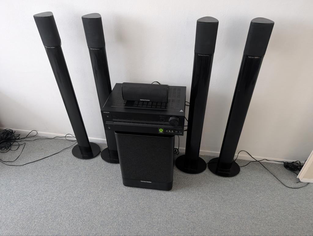 Harman Kardon HKTS 7 & Onkyo TX-NR535 Home Cinema Set, 70 watt of meer, Zo goed als nieuw, 5.1-systeem, Overige spelers