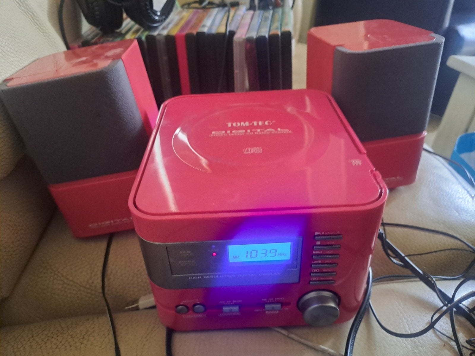 Tom-Tec MGD212 DX Digitale Micro CD-MP3 Radio Hifi Systeem, Ophalen of Verzenden