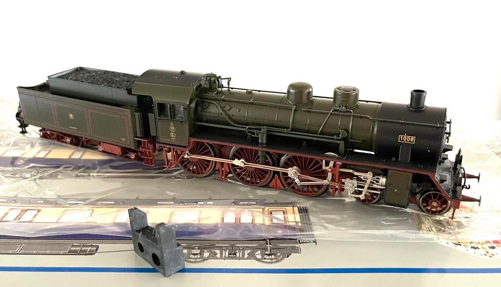 Marklin HO; hoftrein van keizer Wilhelm II loc+6 rijtuigen, Hobby en Vrije tijd, Modeltreinen | H0, Märklin, Wisselstroom, Treinset