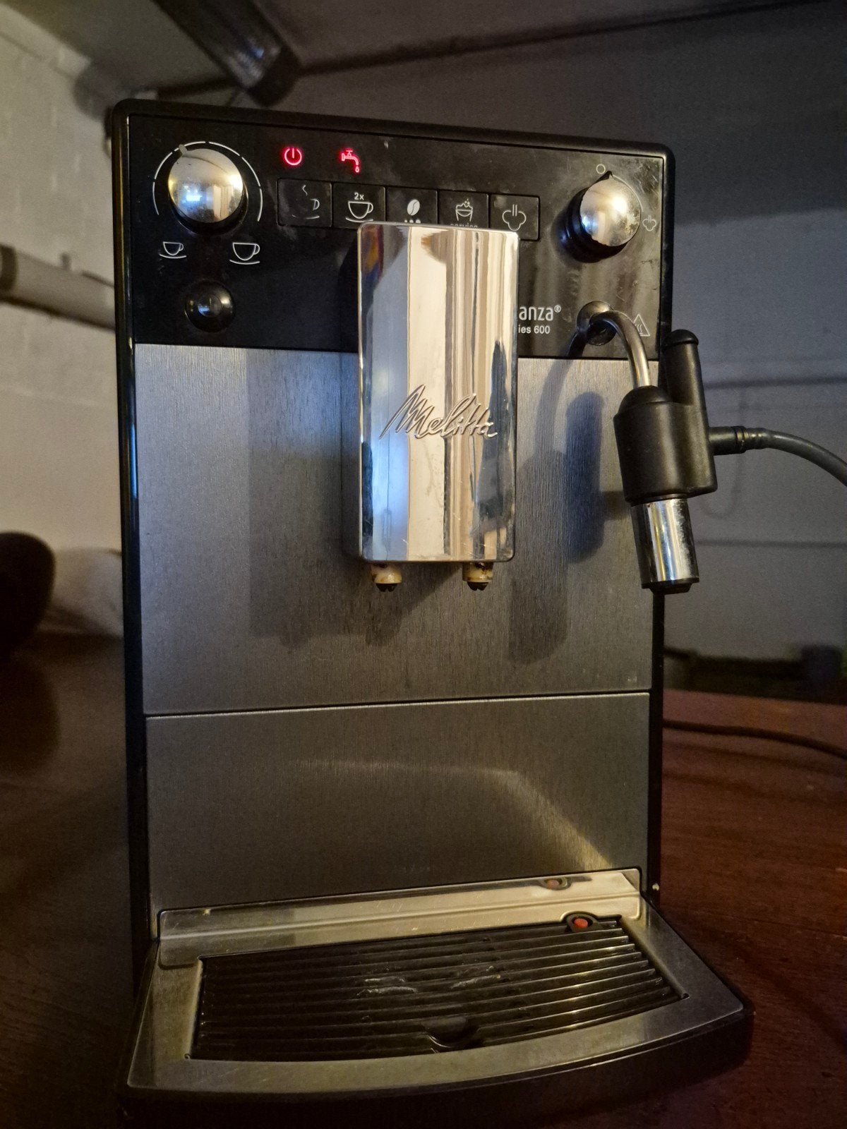 Melitta Avanza 600 Volautomatische Koffiemachine, Gebruikt, Koffiemachine, 2 tot 4 kopjes, Afneembaar waterreservoir