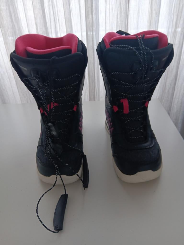 Nitro Snowboardschoenen - Nieuwstaat, enkel gepast, Sport en Fitness, Snowboarden, Ophalen, Zo goed als nieuw, Schoenen