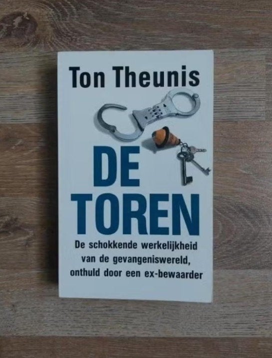 De toren door Ton Theunis, Ophalen of Verzenden, Zo goed als nieuw, Ton Theunis