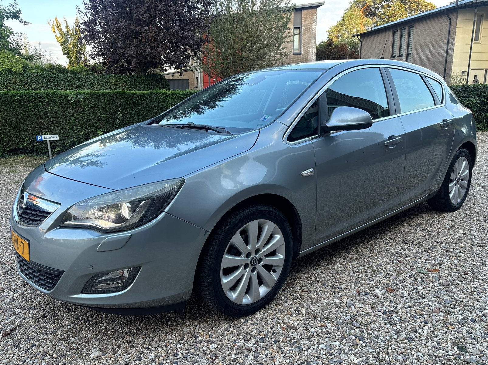 Opel Astra 1.6 16V 5D 2010 | CRUISE | AIRCO | TREKHAAK |, Auto's, Voorwielaandrijving, 1250 kg, 680 kg, 4 cilinders