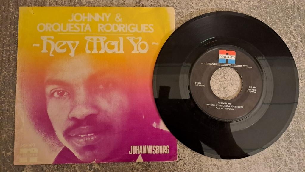Johnny orchestra rodrigues  - hey mal yo, Gebruikt, 7 inch, Single, Ophalen of Verzenden