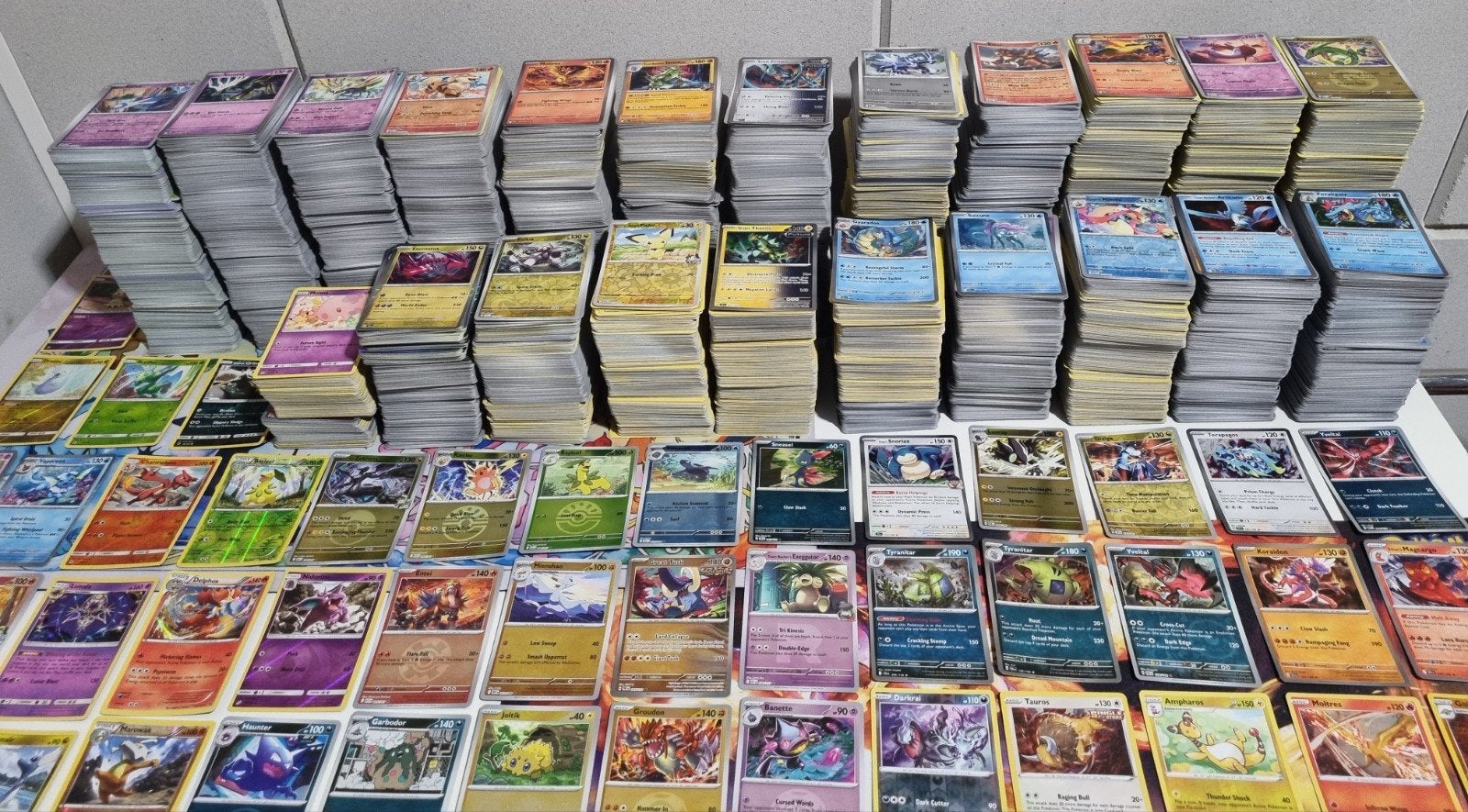 Special Mega Bulk 10.000+ | Veel Reverse/Holo | 0 Energy, Hobby en Vrije tijd, Verzamelkaartspellen | Pokémon, Ophalen of Verzenden
