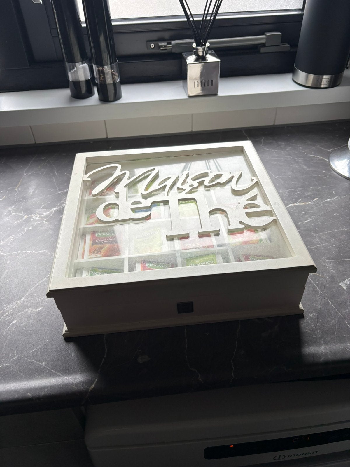 Riviera maison theedoos, Ophalen of Verzenden, Zo goed als nieuw