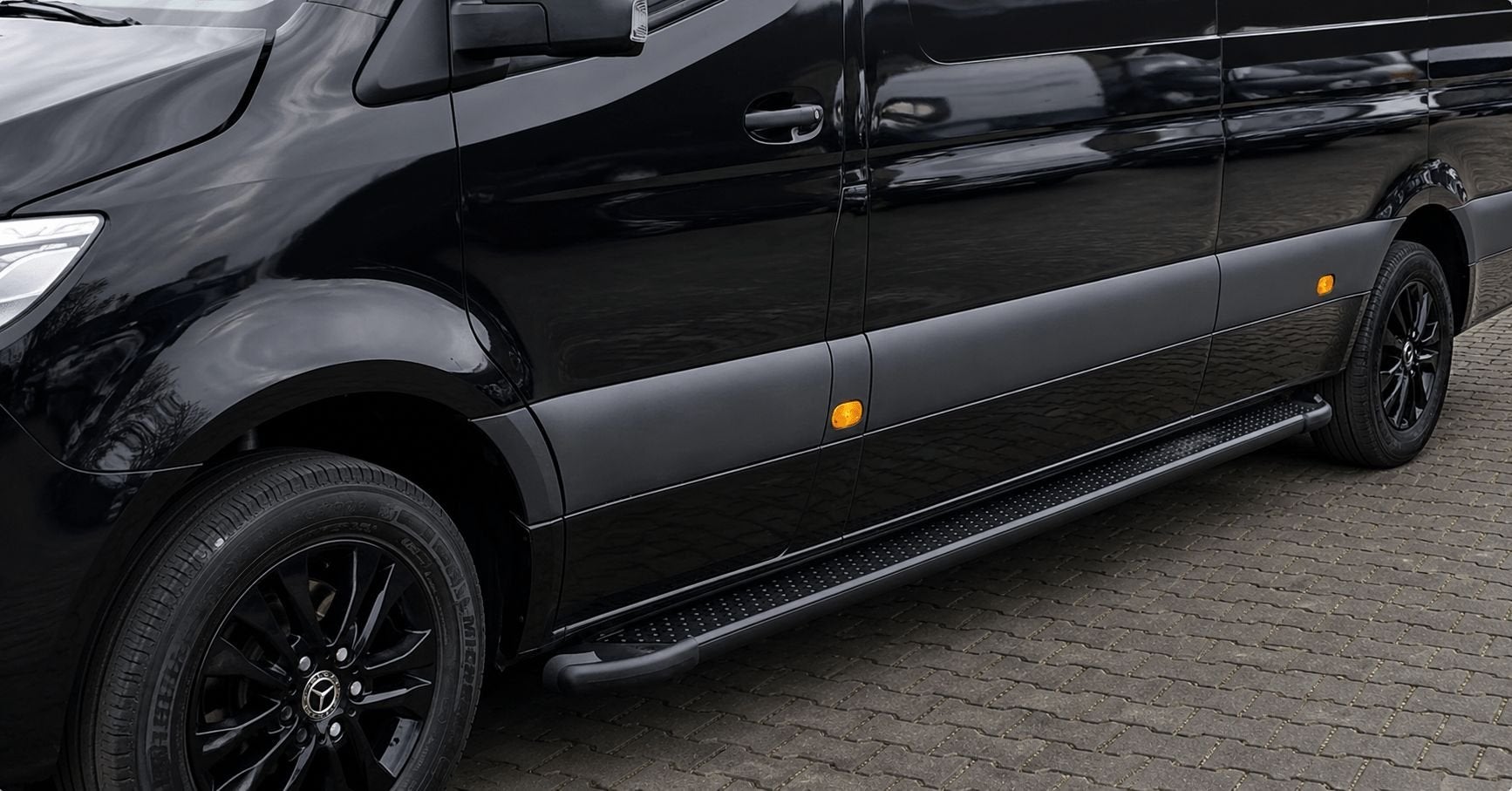 Mercedes Sprinter W907 Treeplanken Sidesteps Mat zwart, -, -, Nieuw, Ophalen of Verzenden