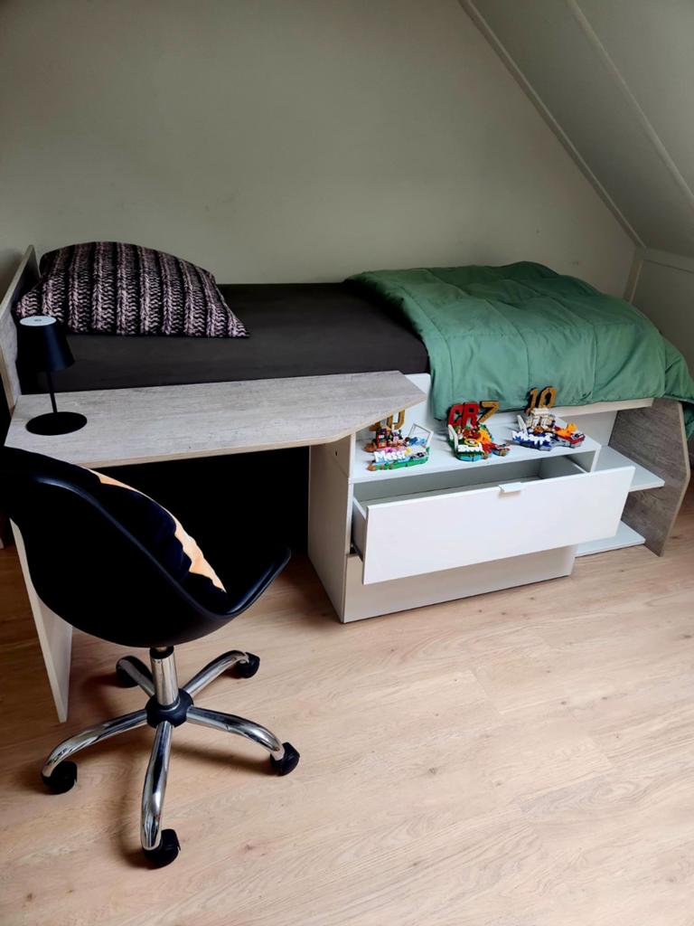 Gaaf eenpersoonsbed met opbergruimte en bureau - Wit/Grijs, Ophalen, 90 cm, Eenpersoons, Wit