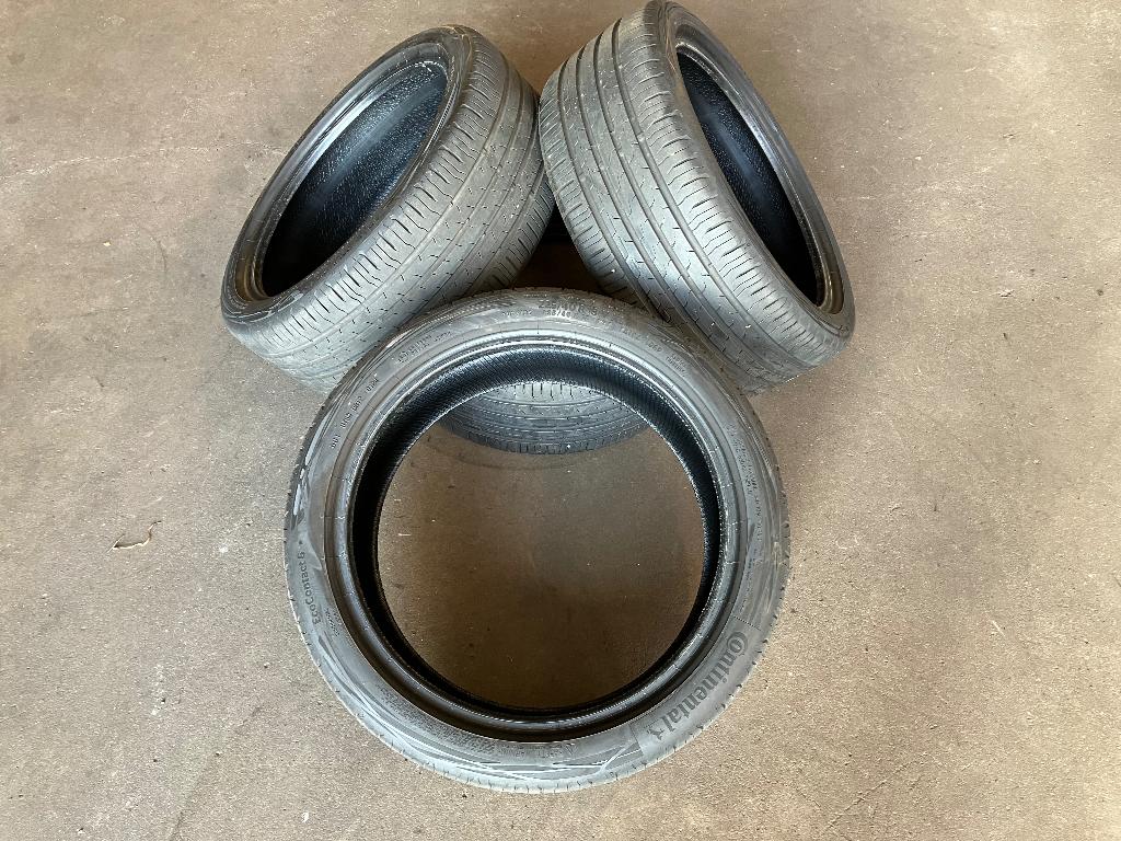 18” SET BANDEN 225 40 18 CONTINENTAL ZOMER € 59 p/st., Auto-onderdelen, Banden en Velgen, Ophalen, 18 inch, Band(en), Zomerbanden