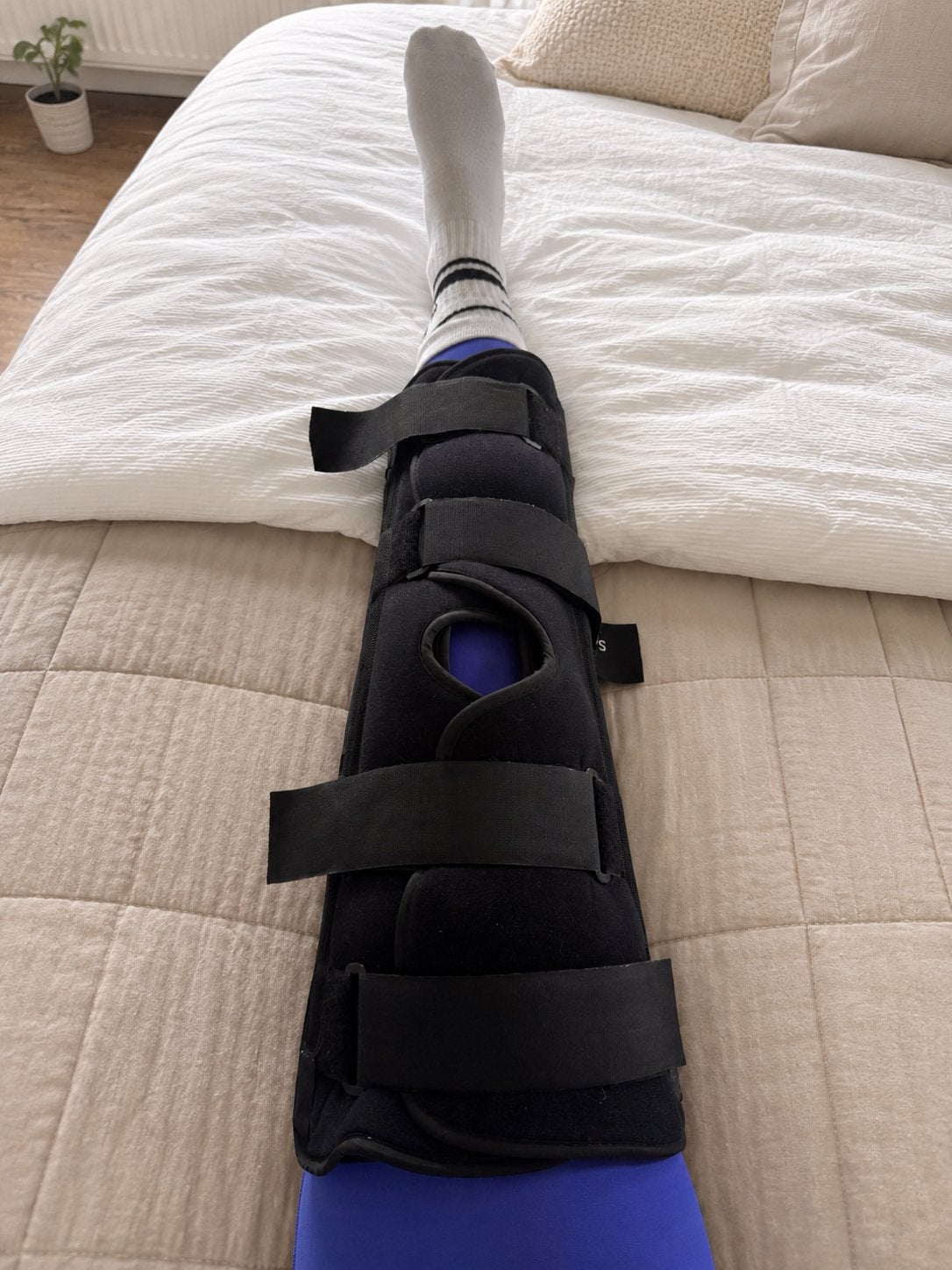 Kniebrace stabilisatie brace operatie knie, Diversen, Ophalen of Verzenden, Zo goed als nieuw