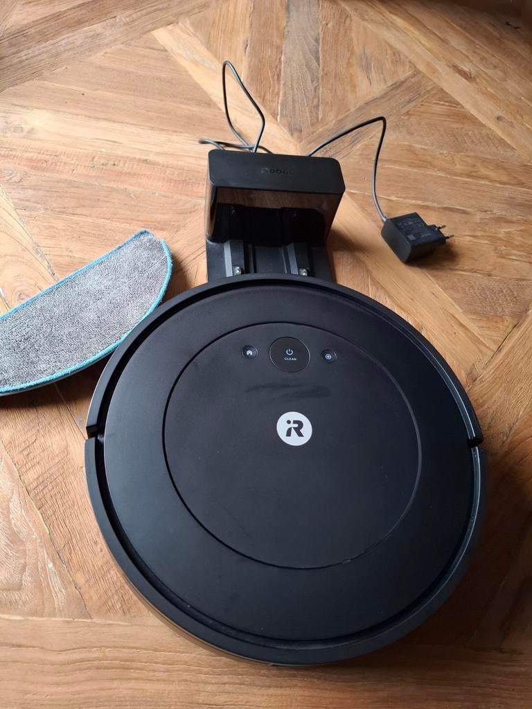 Roomba essential robot stofzuiger, Ophalen, Zo goed als nieuw, Robotstofzuiger
