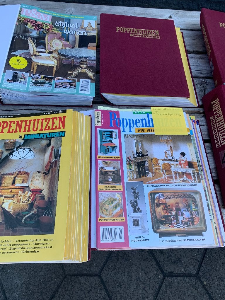 Verzameling poppenhuizen &miniatuten, Ophalen, Gebruikt, Poppenhuis