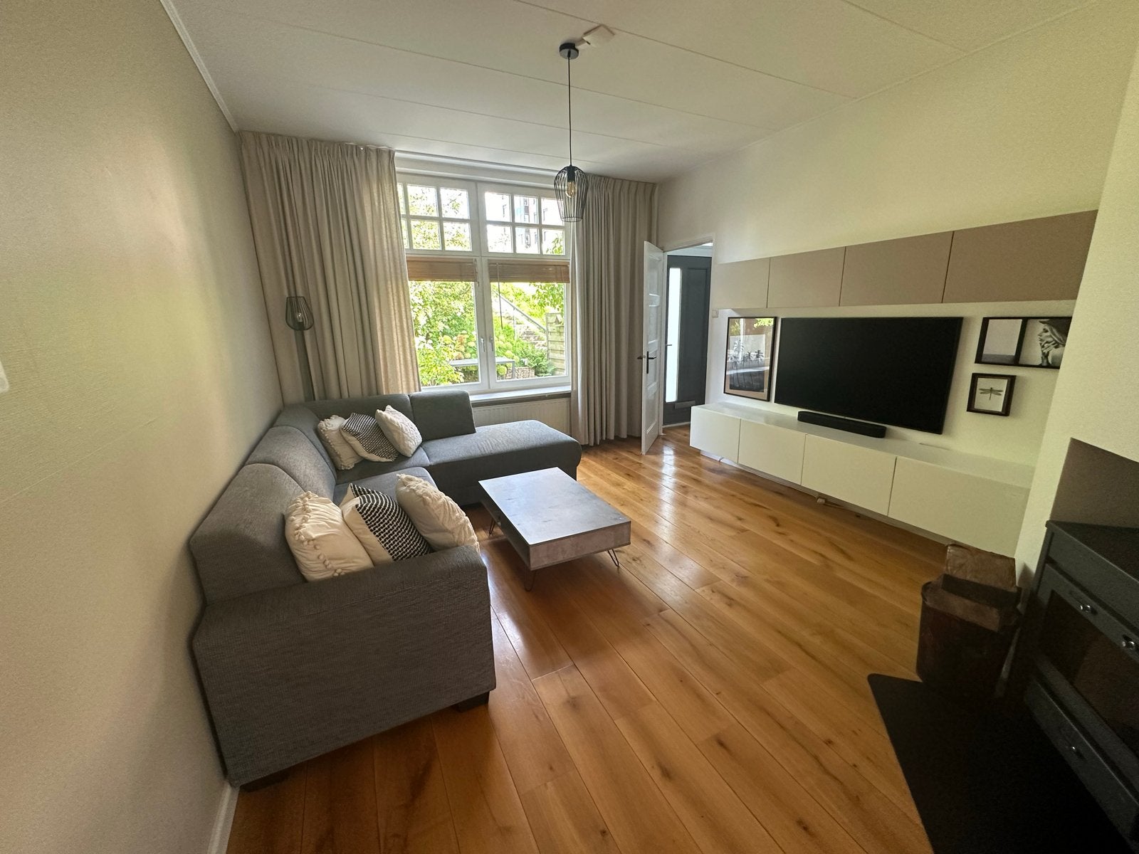 Foto 2 van Sonos Beam gen 2 zwart 2024 - Zo goed als nieuw