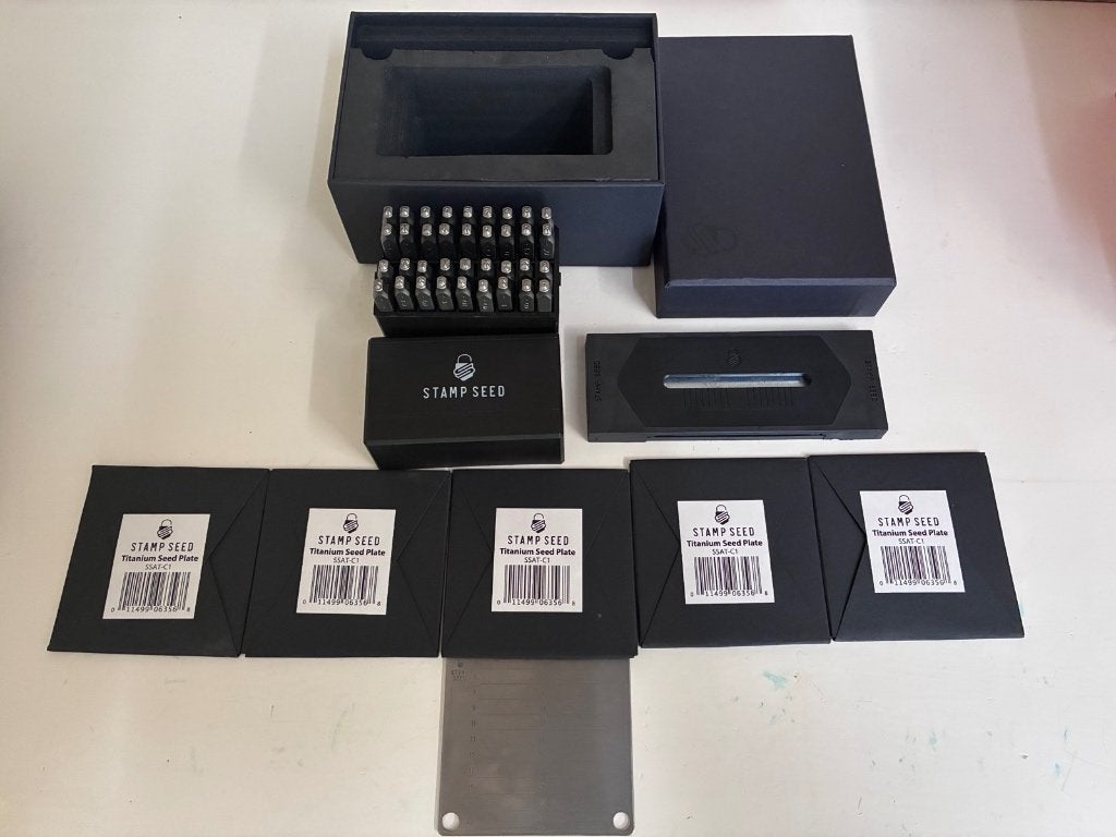 Nieuwe Stamp Seed Set met 5 Titanium Platen & Stempelset, Ophalen of Verzenden, Nieuw