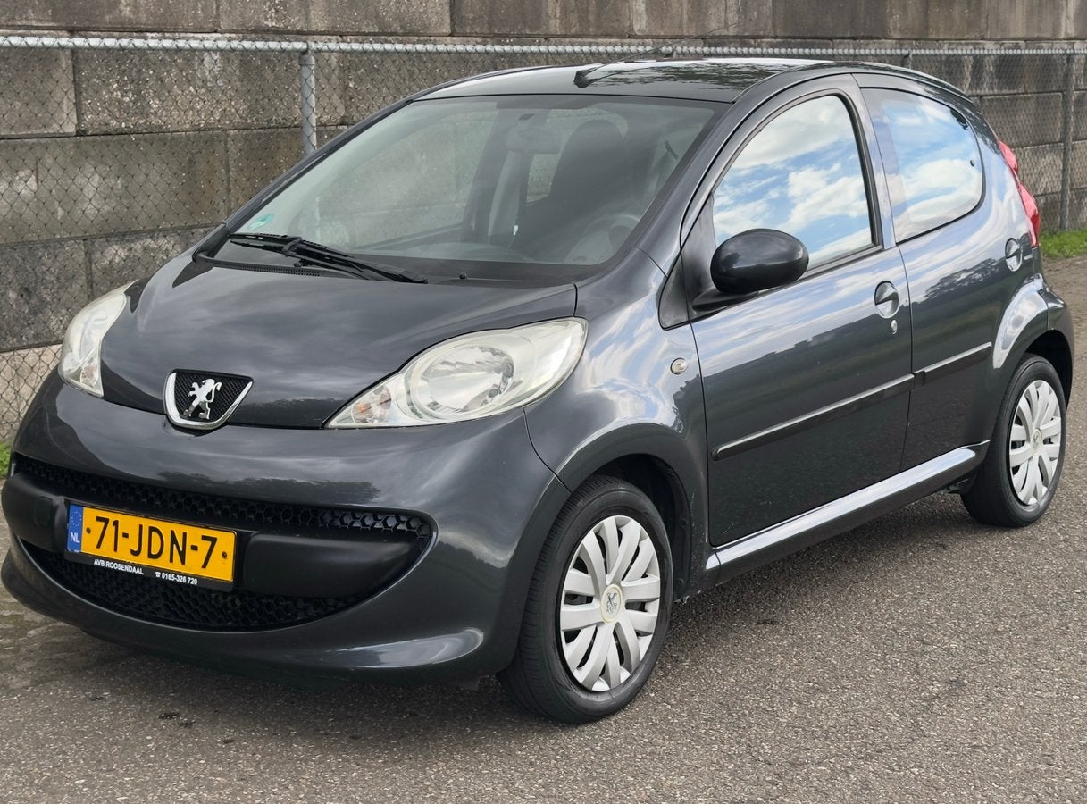 Peugeot 107 1.0 AIRCO ELEKT RAMEN 5DR 2009 GRIJS, Voorwielaandrijving, 4 stoelen, 68 pk, Origineel Nederlands