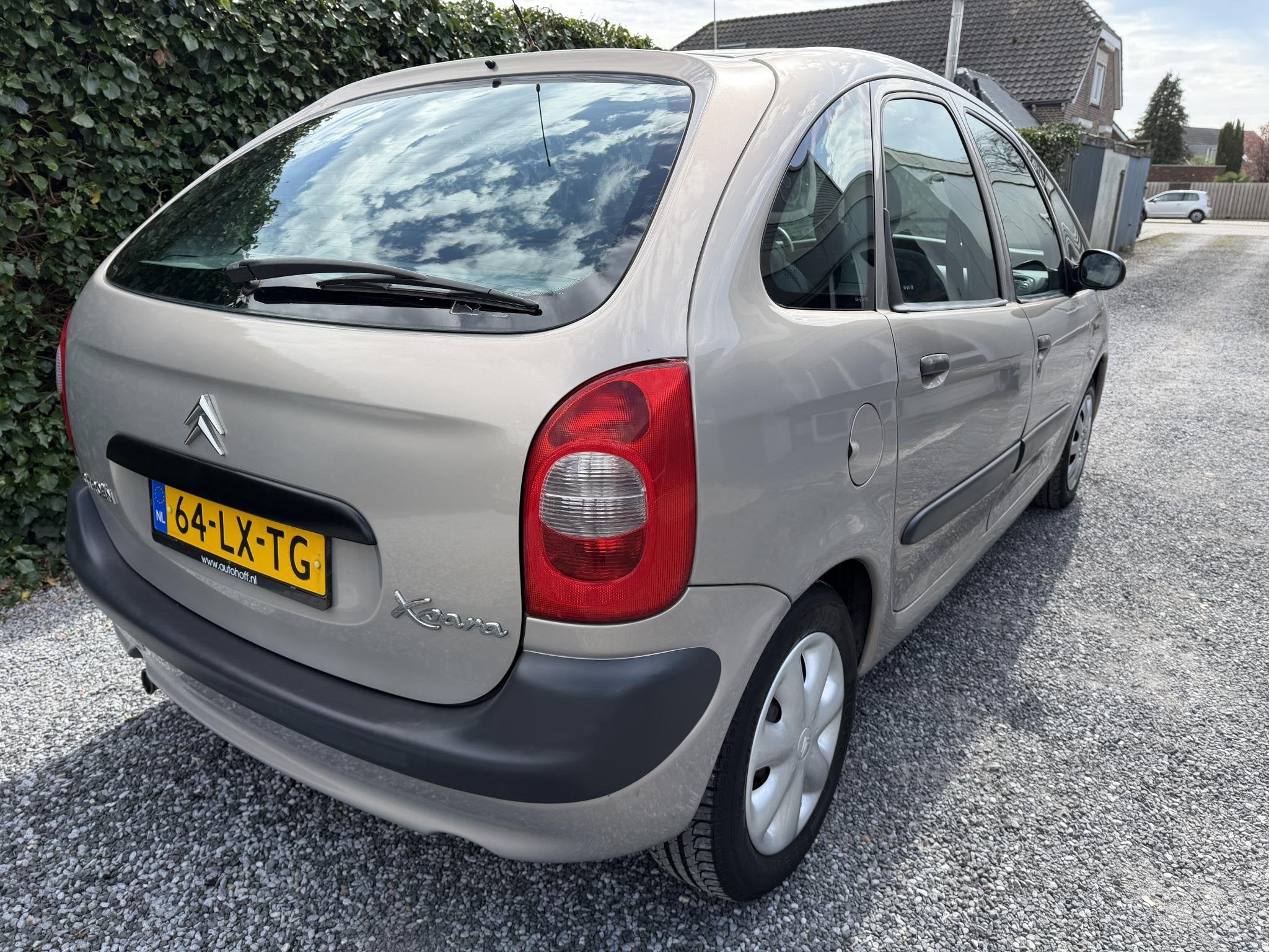 Citroen Xsara Picasso 1.6i Différence | Autom. Airco | Elek, Auto's, 94 pk, 4 cilinders, Beige, Origineel Nederlands