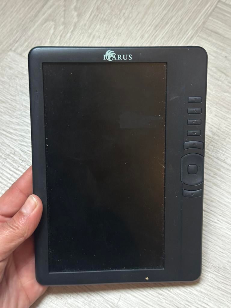 Icarus e reader, Ophalen of Verzenden, Zo goed als nieuw