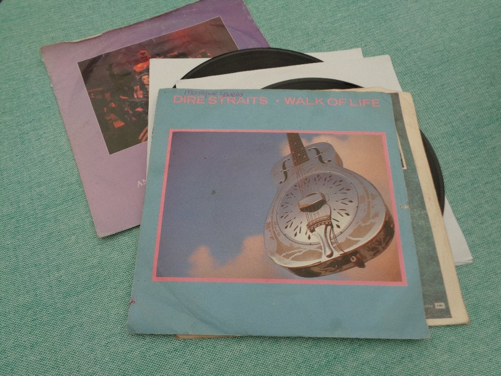 vinyl singels in goede staat.Rock, Overige formaten, Ophalen of Verzenden, Zo goed als nieuw, Beschermende buitenhoes