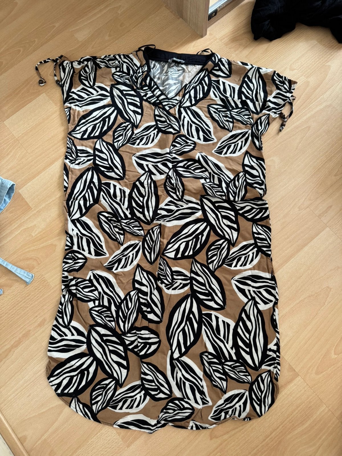 C&A jurk maat M, Kleding | Dames, Jumpsuits, Verzenden, Zo goed als nieuw, Maat 42/44 (L), Zwart