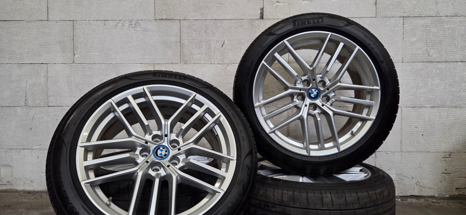 19" BMW 933 G60 G61 i5 I5 orig velgen zomerbanden TPMS, 19 inch, Banden en Velgen, Ophalen of Verzenden, V