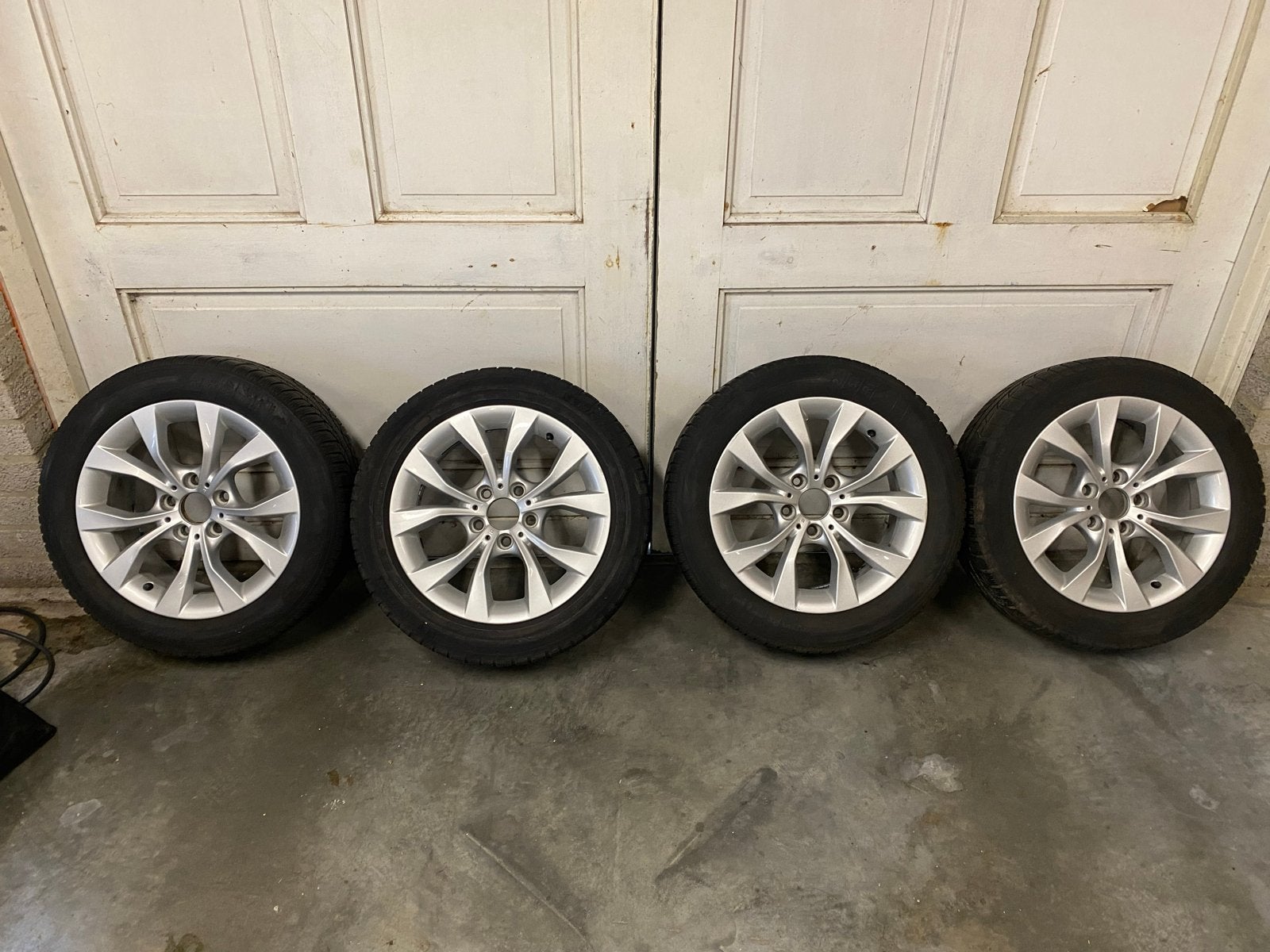 4x 17" BMW X1 (E84) lichtmetalen velgen met winterbanden