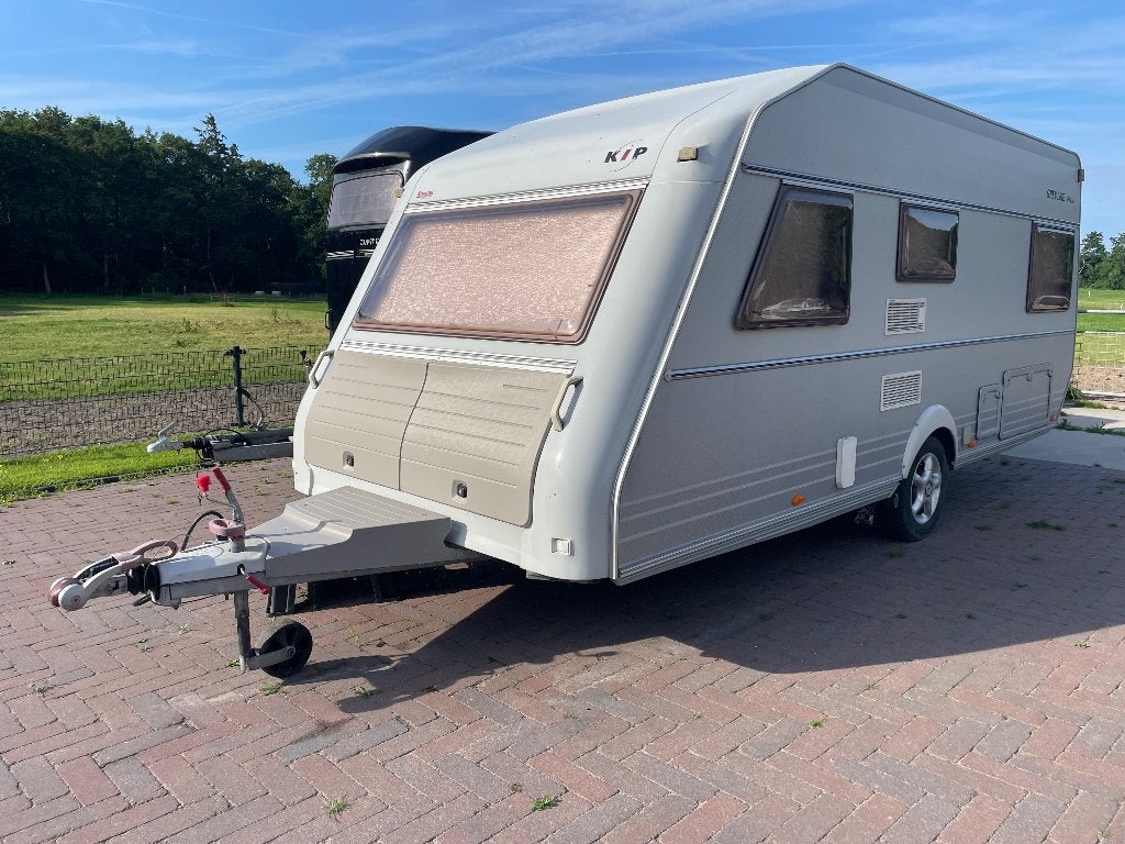 Zeer nette Kip Greyline special KG50TDB, vakantieklaar!, Caravans en Kamperen, Vast bed, Rondzit, Kip, Particulier