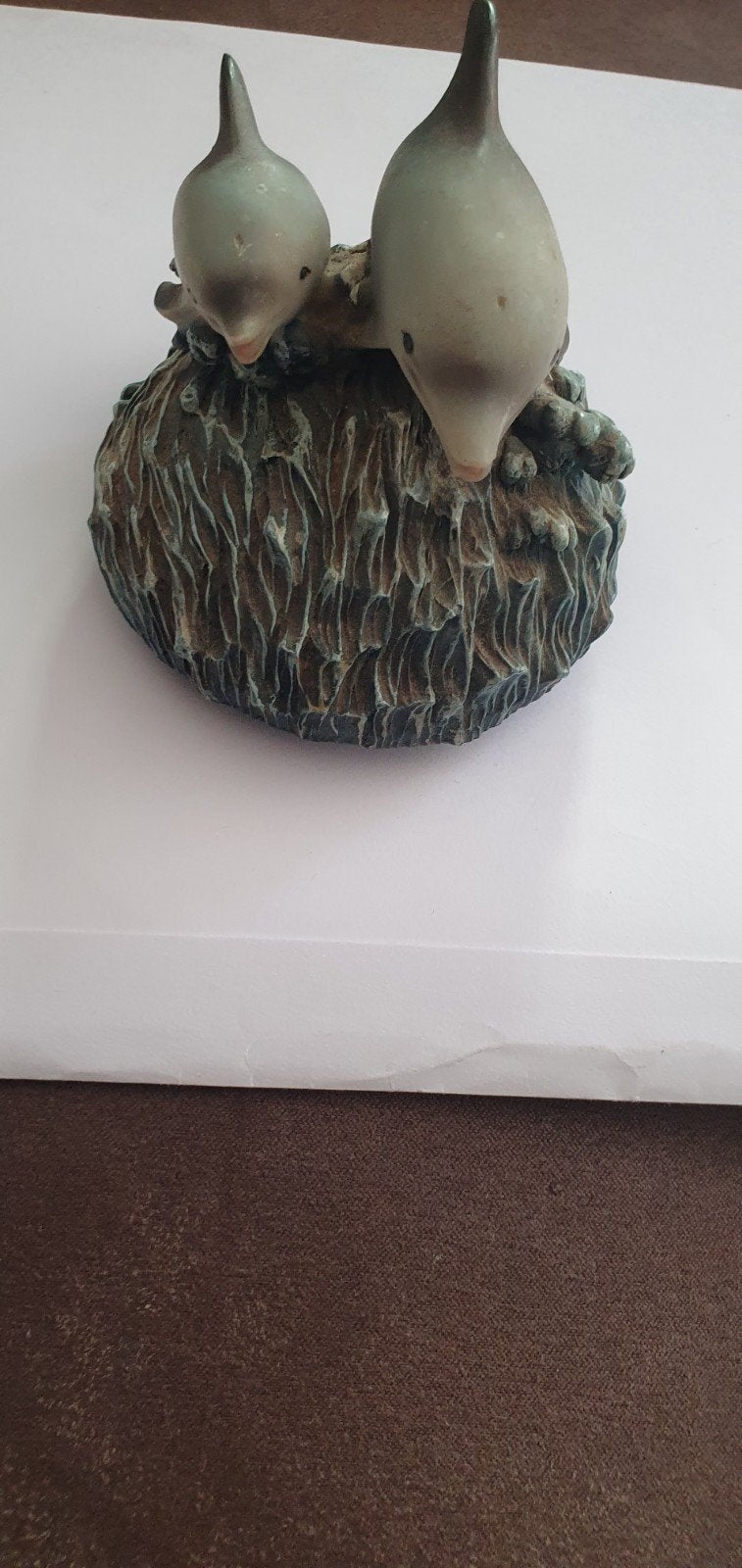 vintage dolfijnensculptuur te zijn van John Perry Studios, g, Ophalen of Verzenden, Zo goed als nieuw, Overige soorten, Beeldje of Figuurtje