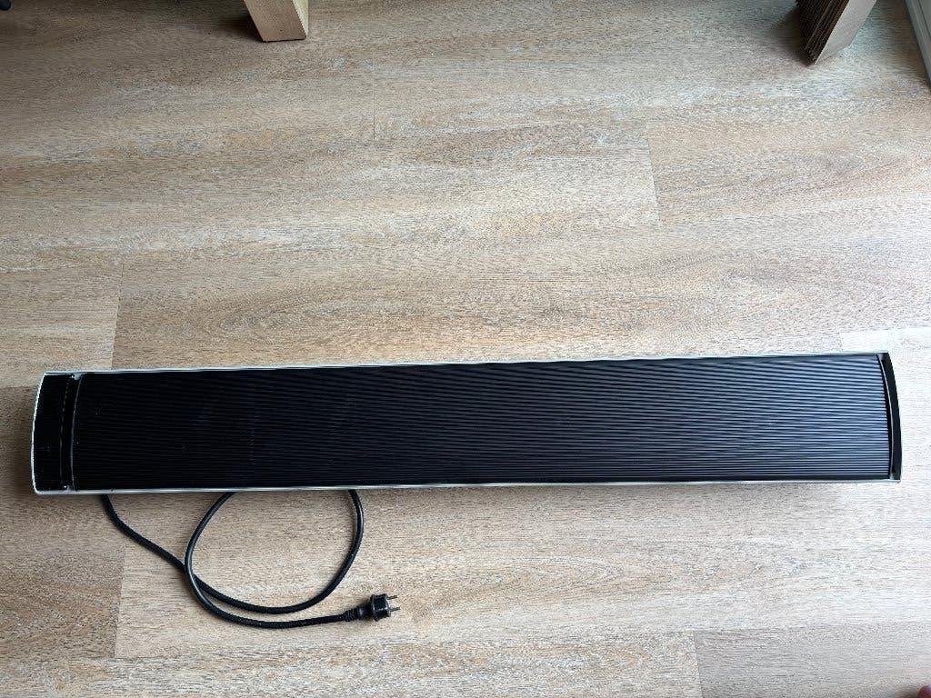 Fonteyn Infrarood Heatpanel Design 2400 Watt Terrasverwarmer, Elektrisch, Draaibaar, Gebruikt, Ophalen of Verzenden