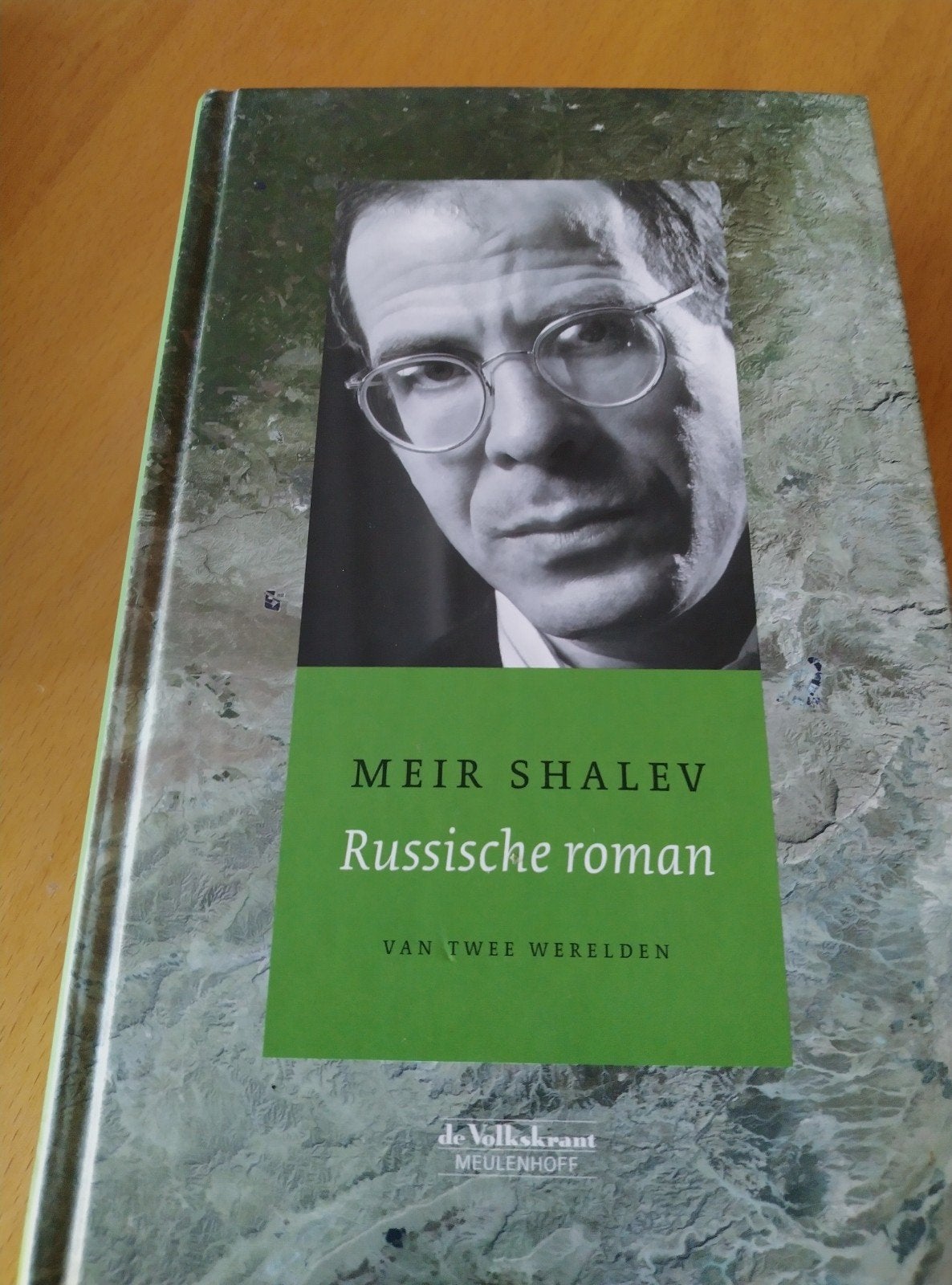 De Volkskrant serie van twee werelden, Ophalen of Verzenden, Gelezen, Pearl Abraham, Meir Shalev, Nederland