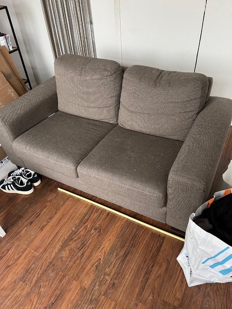 Gratis  2 persoons zitbank, Huis en Inrichting, Banken | Bankstellen, Ophalen, Gebruikt, Tweepersoons, 75 tot 100 cm