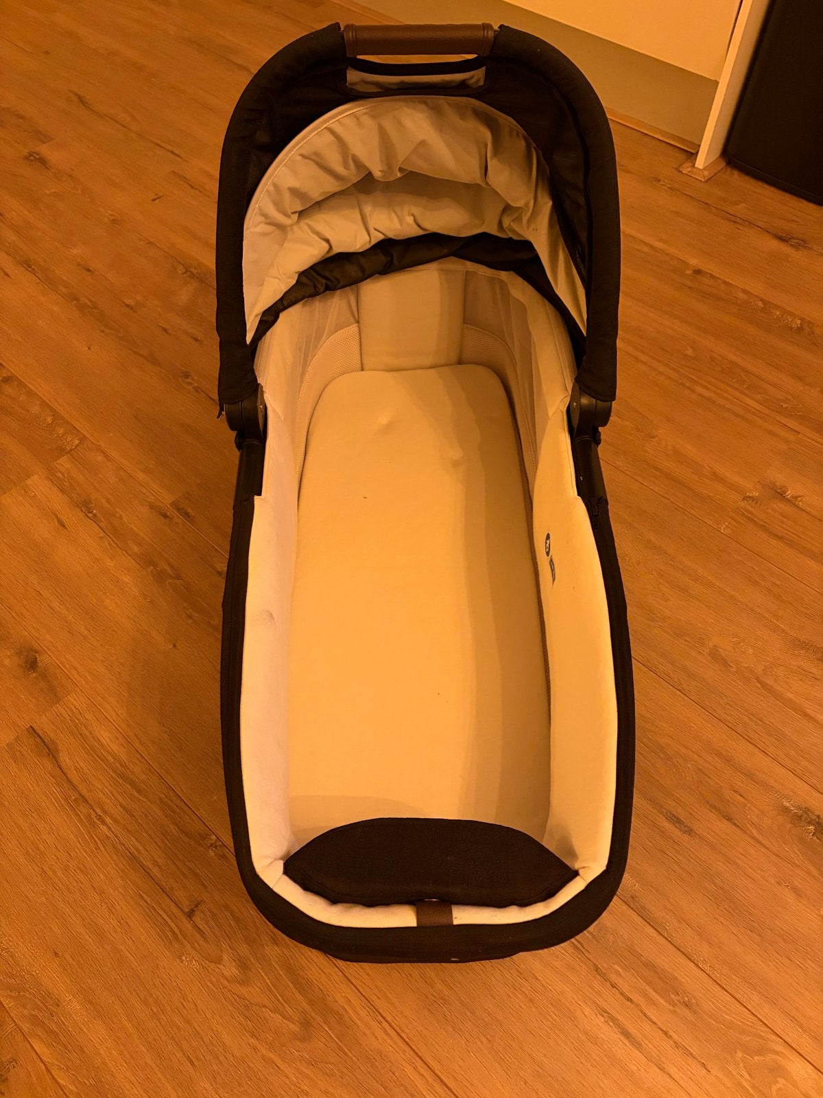Nuna Mixx & Mixx Next Reiswieg met matrasje, Zo goed als nieuw, Met reiswieg, Ophalen, Kinderwagen