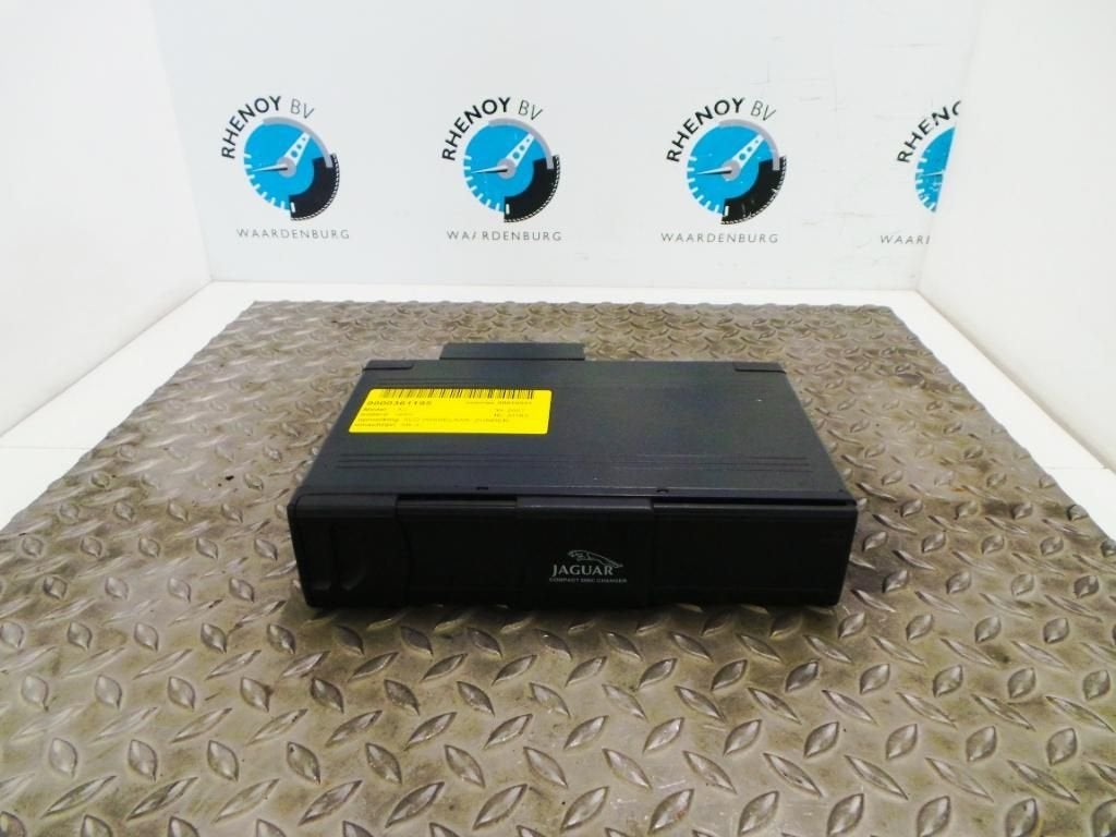 JAGUAR XJ XJ6 RADIO 2007, Ophalen of Verzenden, Gebruikt, Stiba lid