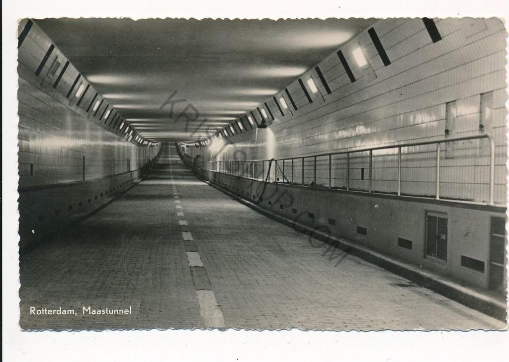 Rotterdam - Maastunnel [003-6024, Verzamelen, Ophalen of Verzenden, 1960 tot 1980, Gelopen, Zuid-Holland
