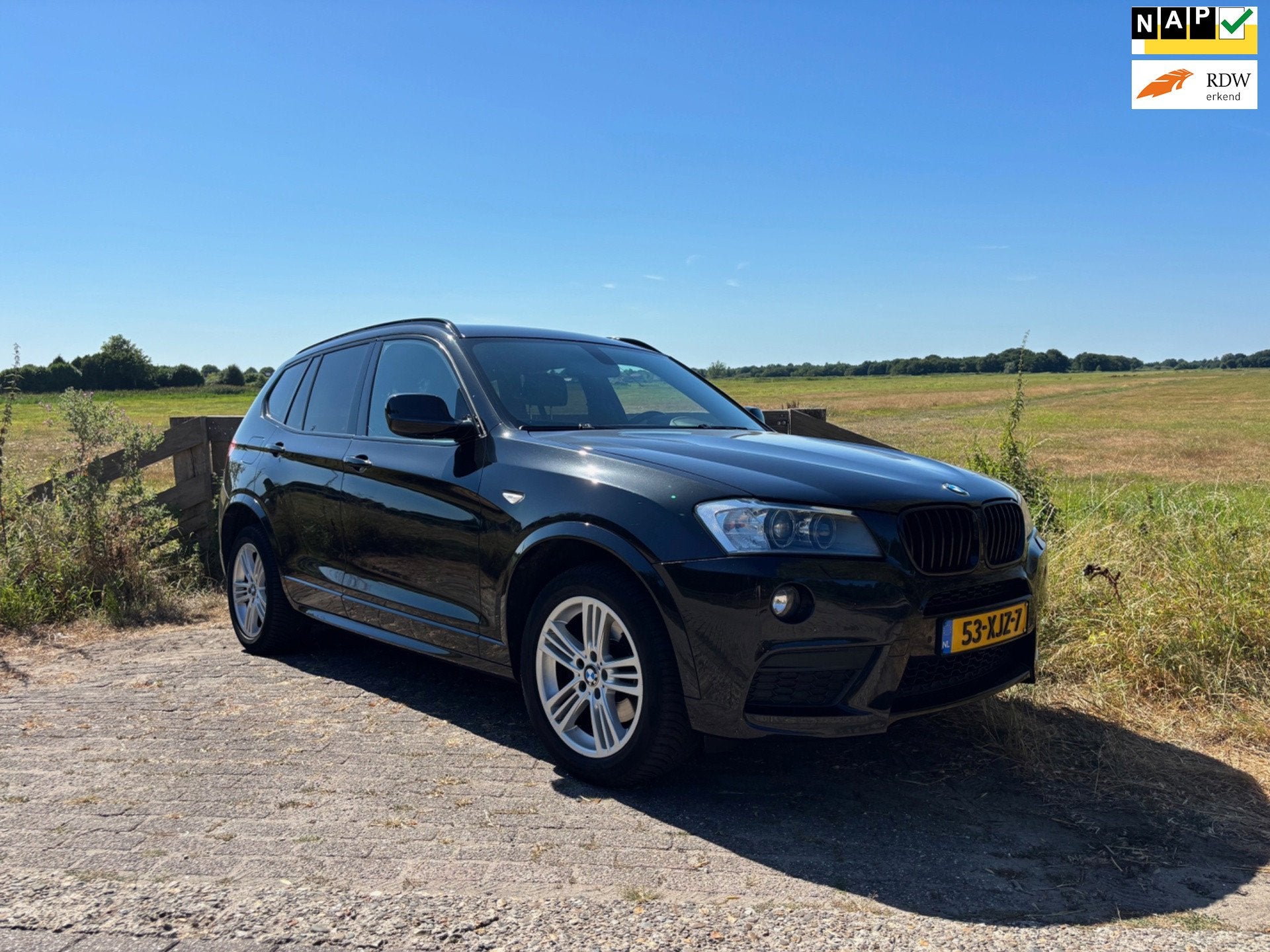 BMW X3 XDrive20i High Executive, Auto's, Euro 5, Gebruikt, 4 cilinders, 2000 kg