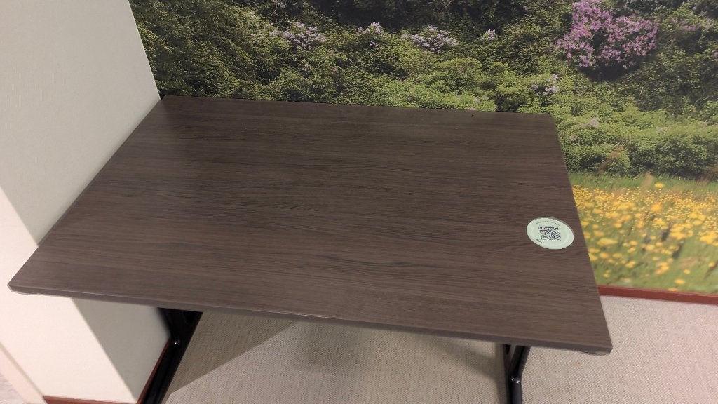 Bureau gratis af te halen - met gebruiksschade, Ophalen, Overige typen, Gebruikt, 120 cm