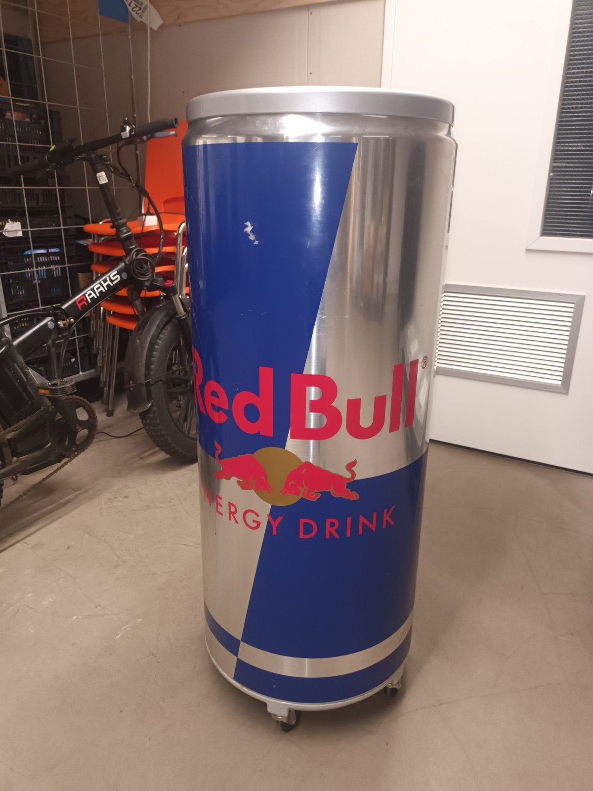 Red Bull koeling - Perfect voor evenementen!, Ophalen of Verzenden, Gebruikt