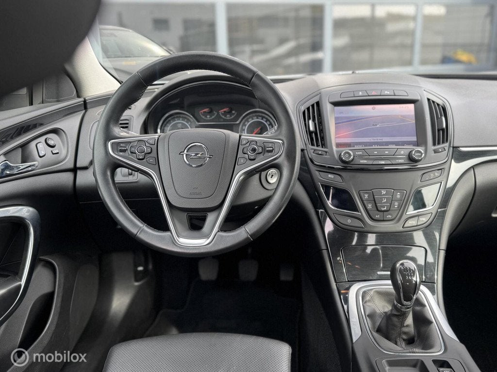 Opel Insignia 1.4 T EcoFLEX Edition LEDER / NAVI / CAMERA, Auto's, Opel, Voorwielaandrijving, 730 kg, Euro 6, 4 cilinders