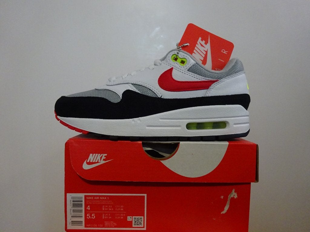 Nike Air Max 1 Volt Chili Maat 36, Wit, Nike, Nieuw, Ophalen of Verzenden