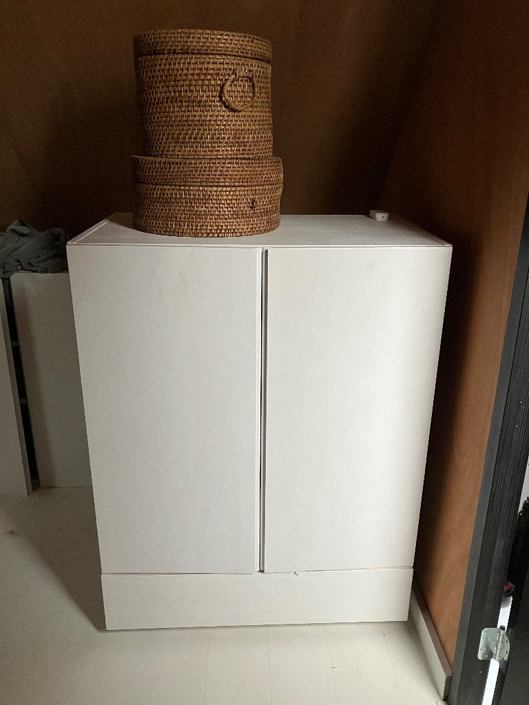 IKEA ivar kast wit, verhoogd, op wieltjes, met roede, Ophalen, Gebruikt