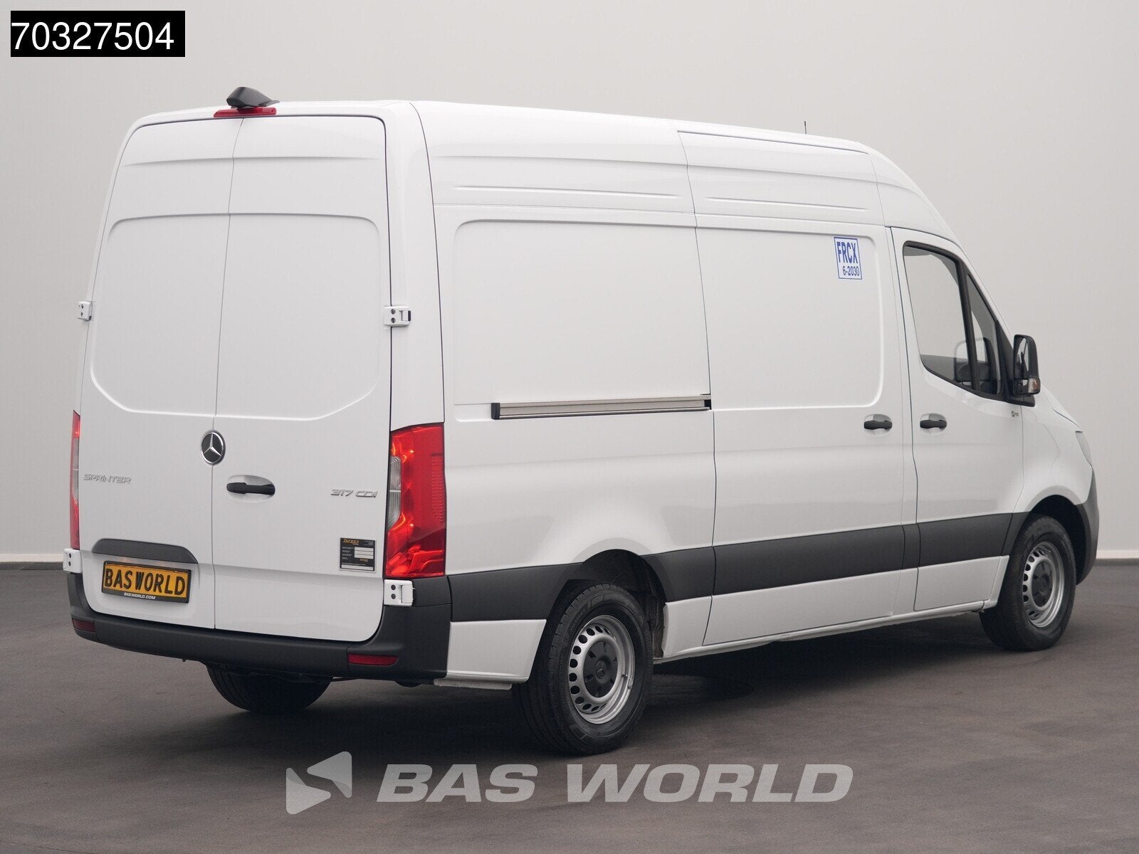 Mercedes Sprinter 317 CDI Koelwagen Vriezer 170PK L2H2 Airco, Auto's, Bestelauto's, Stof, Euro 6, 4 cilinders, Wit