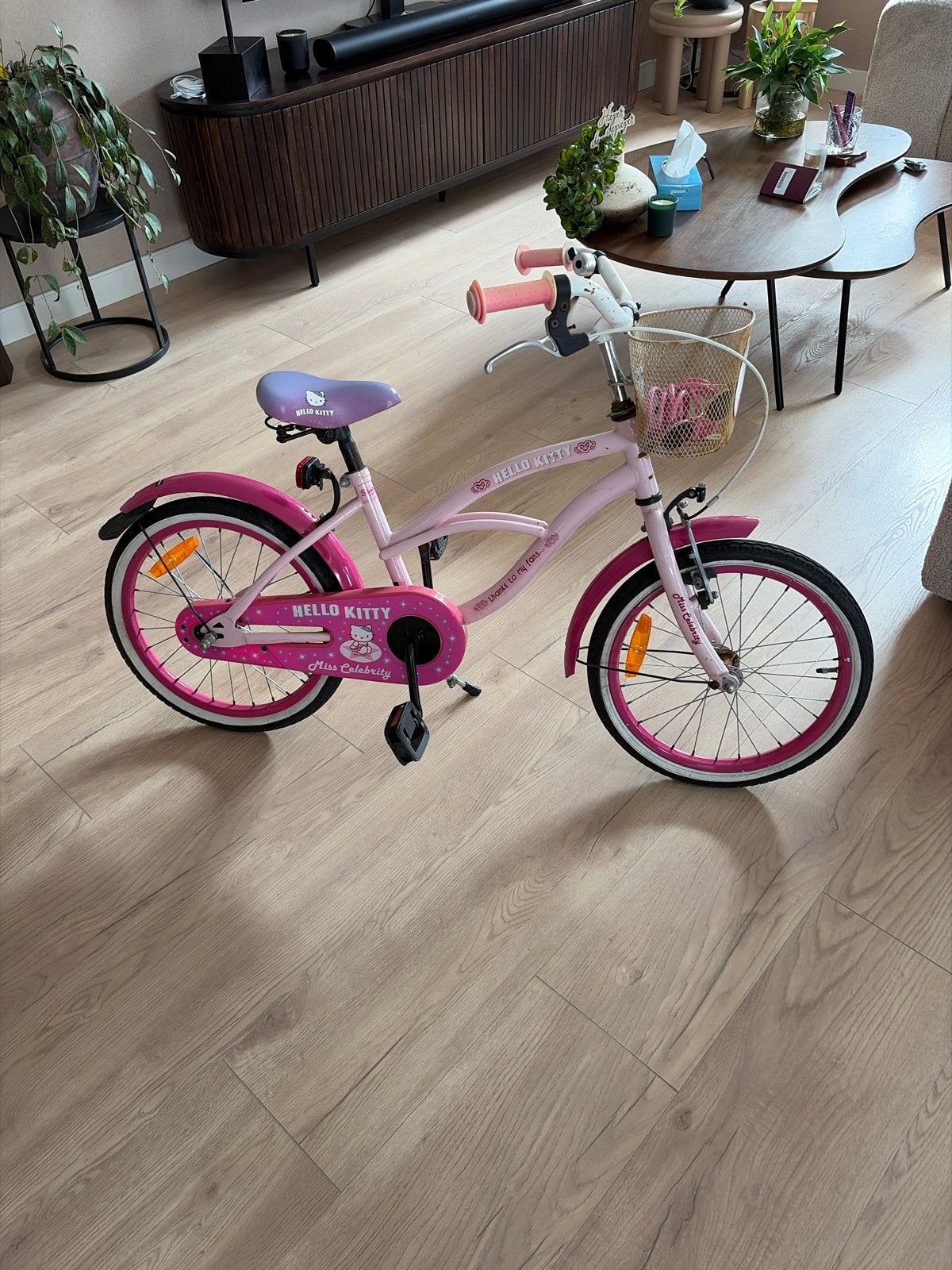 Hello Kitty kinderfiets 16 inch, Ophalen, Gebruikt, Velgrem, 16 tot 20 inch