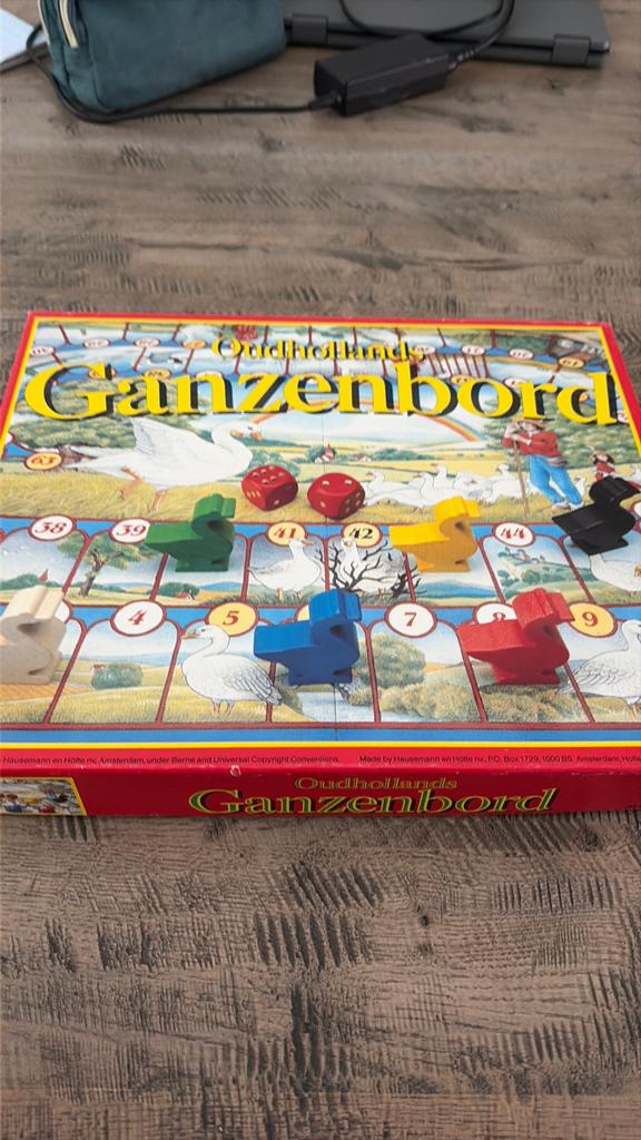 Ganzenbord spel; compleet, Hobby en Vrije tijd, Gezelschapsspellen | Bordspellen, Ophalen of Verzenden, Zo goed als nieuw